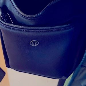 Lulu lemon purse